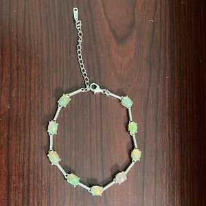 Lustrous Silver Bracelet With Ethiopian Opals